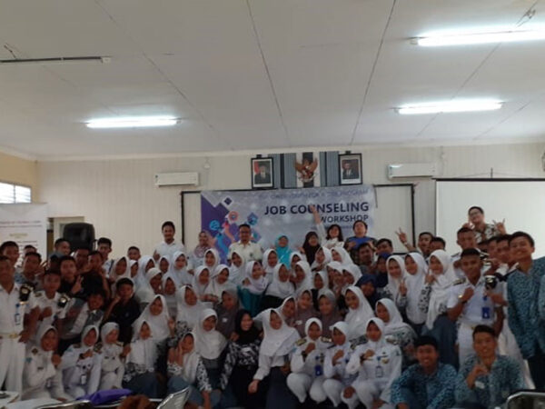 Empower Youth for Work Program "Job Counseling Workshop" di Indramayu