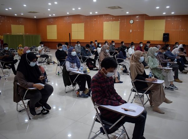 Pelatihan Kesiapan Kerja oleh PT Solutiva Consulting Indonesia